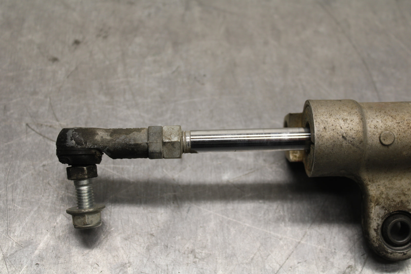 06-07 SUZUKI GSXR750 STEERING DAMPER STABILIZER BB132
