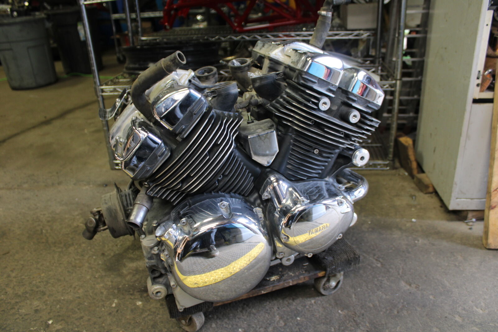 05-06 YAMAHA ROYAL STAR XVZ1300TF ENGINE MOTOR BB697