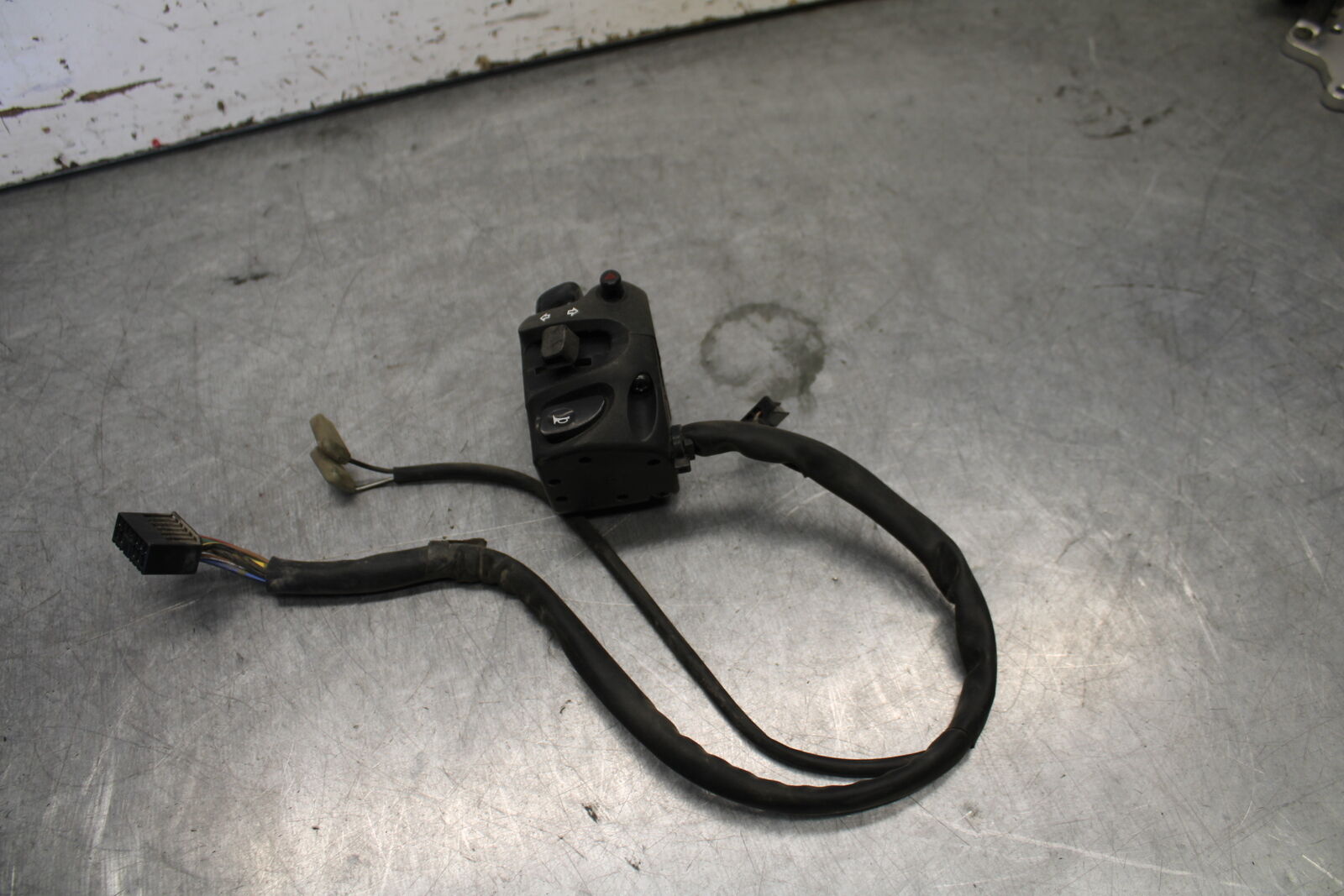 07-09 YAMAHA FZ6 LEFT CLIP ON HANDLE HORN SIGNALS SWITCH SWITCHES BB713