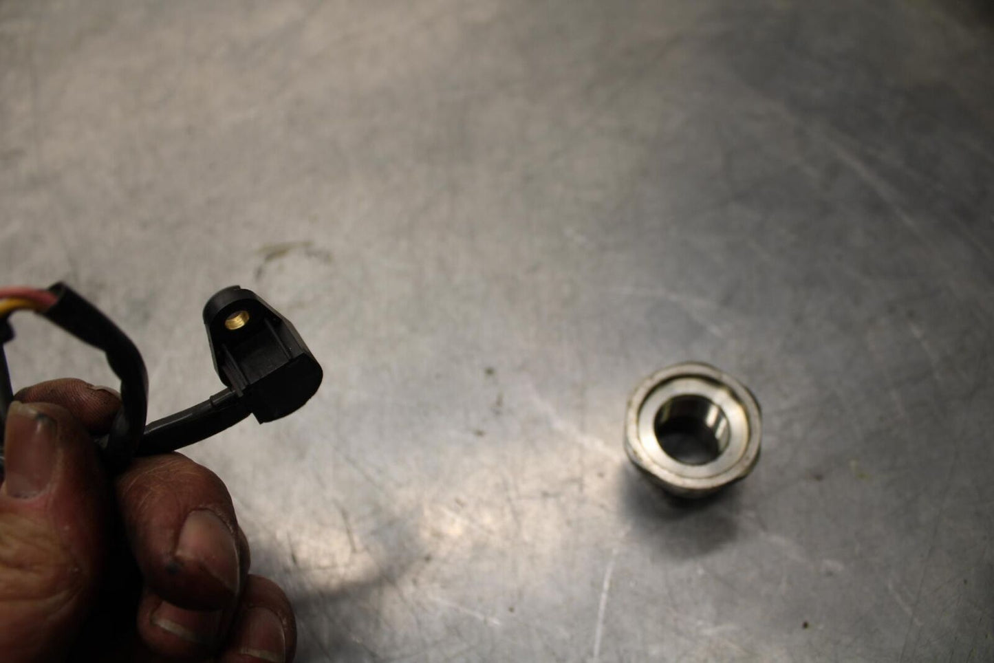 08-09 KAWASAKI NINJA ZX14R SPEED SPEEDOMETER SENSOR BB73