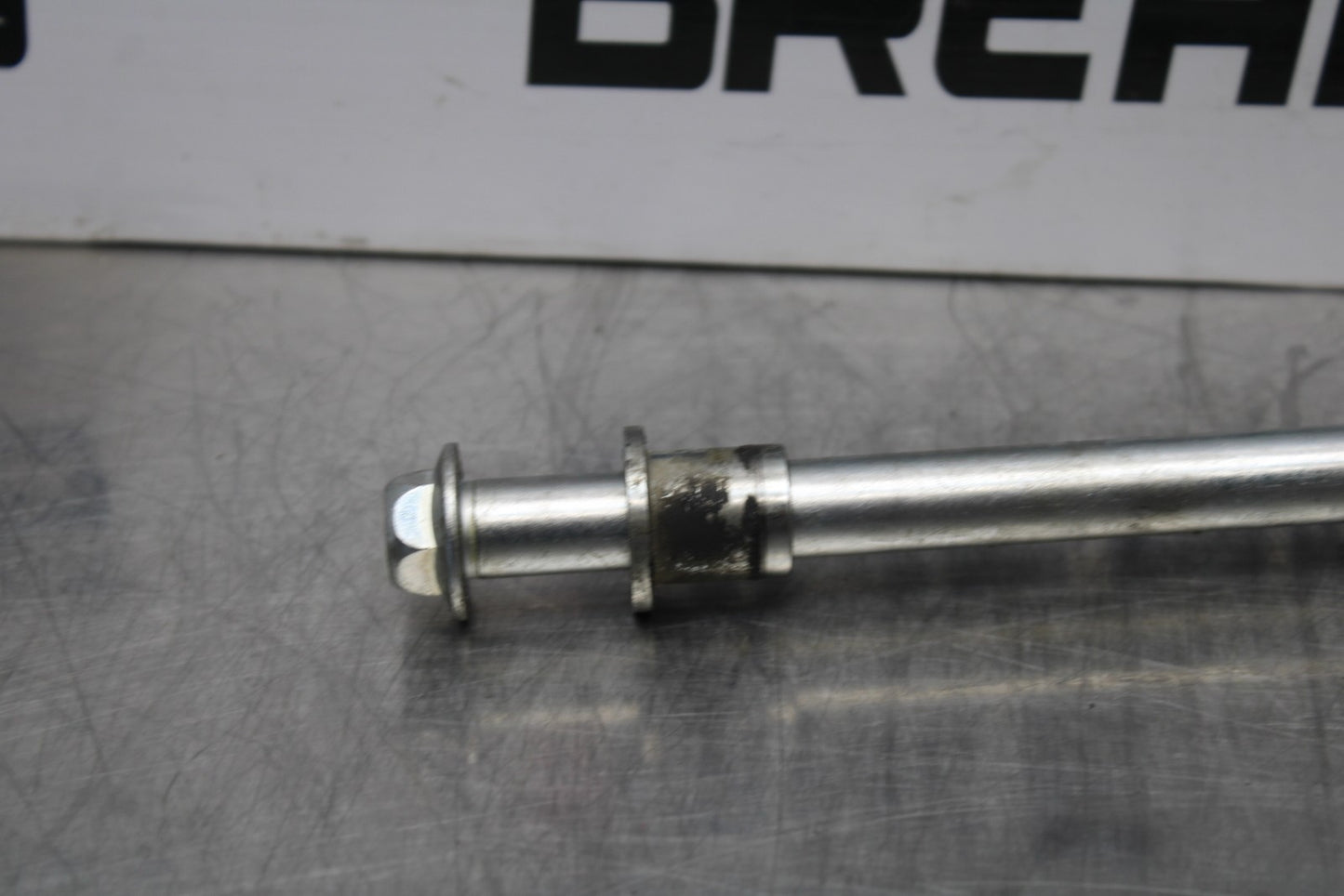 13-17 KAWASAKI NINJA 300 EX300 ABS FRONT WHEEL RIM AXLE PIVOT BOLT BB187