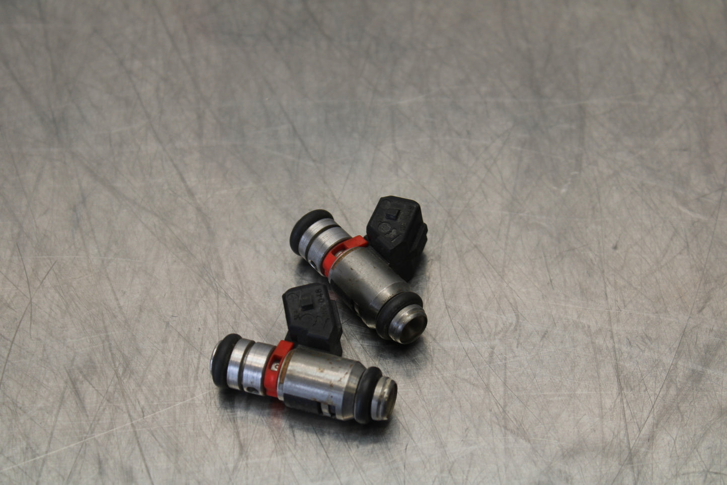08 MOTO GUZZI BREVA 750 FUEL INJECTOR SET PAIR BB154