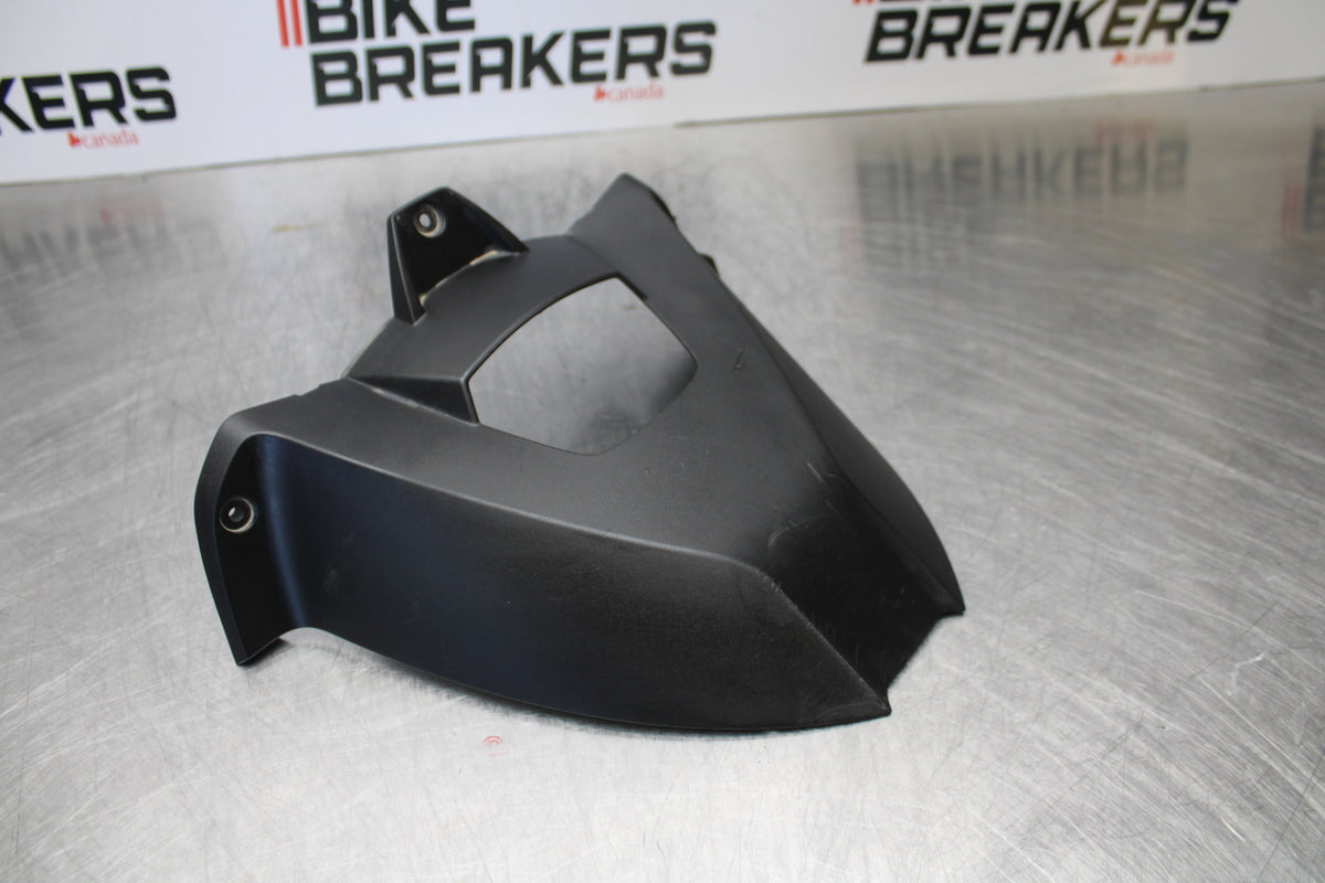 10-11 BMW S1000RR REAR BACK WHEEL TIRE HUGGER FENDER BB168