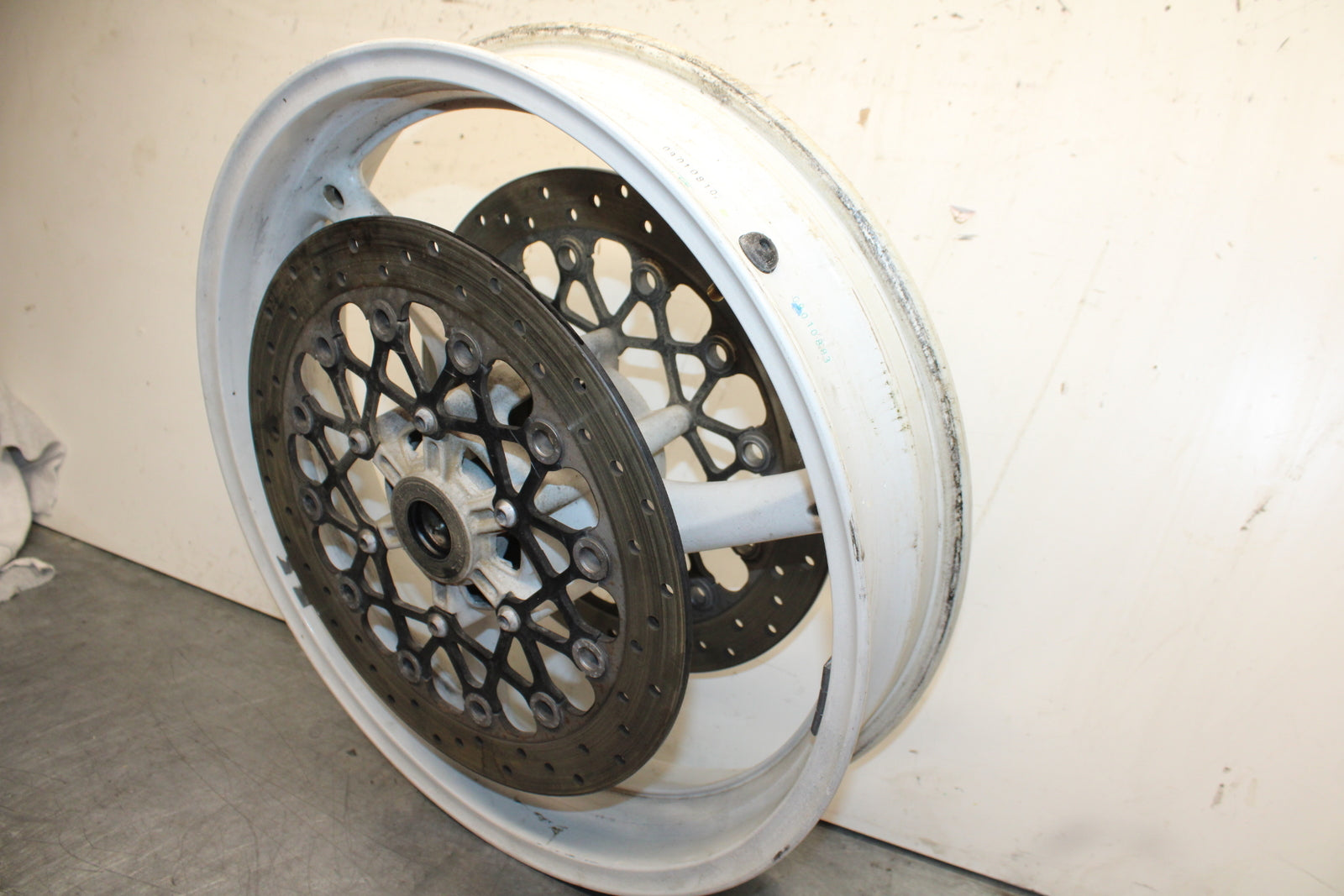 08-10 SUZUKI GSXR 600 FRONT WHEEL FRONT RIM BB753