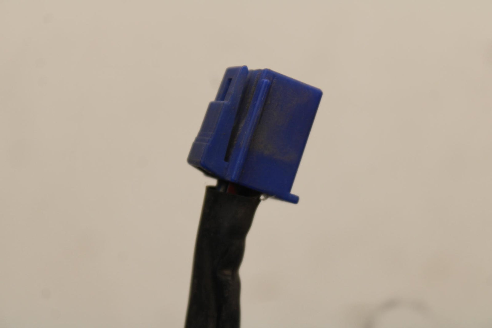 07-08 YAMAHA YZF R1 RIGHT CLIP ON HANDLE KILL OFF START SWITCH  BB575