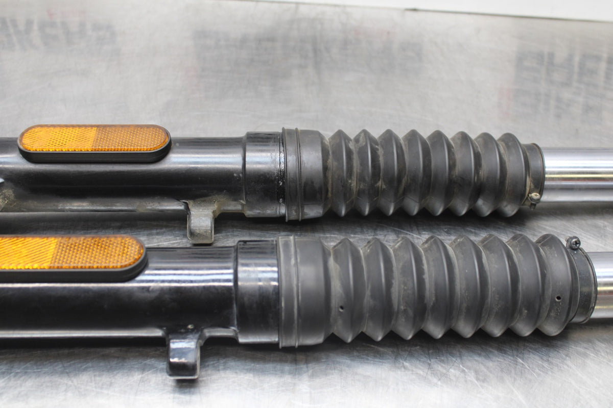 19 MOTO GUZZI V7 III FRONT FORKS SHOCK SUSPENSION SET PAIR BB831