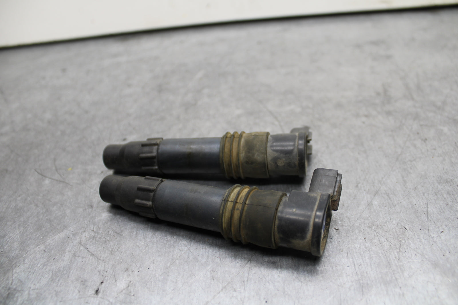 07-08 SUZUKI BURGMAN 650 IGNITION COIL SPARK PLUG CAP SET BB123
