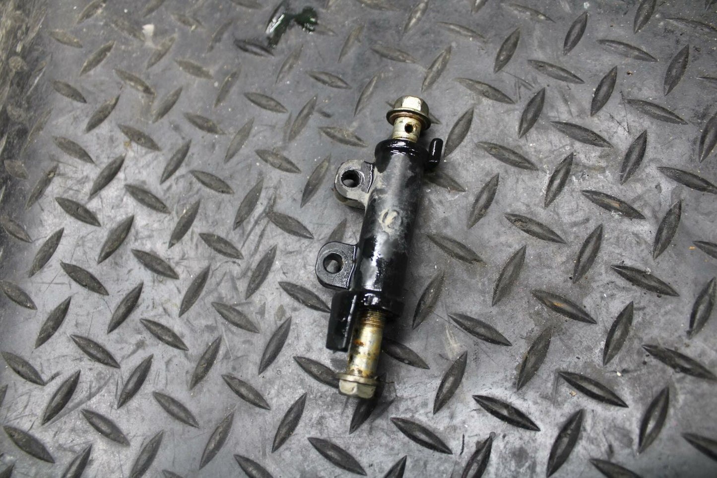 84-85 YAMAHA VIRAGO 1000 BRAKE HOSE SPLITTER BB173