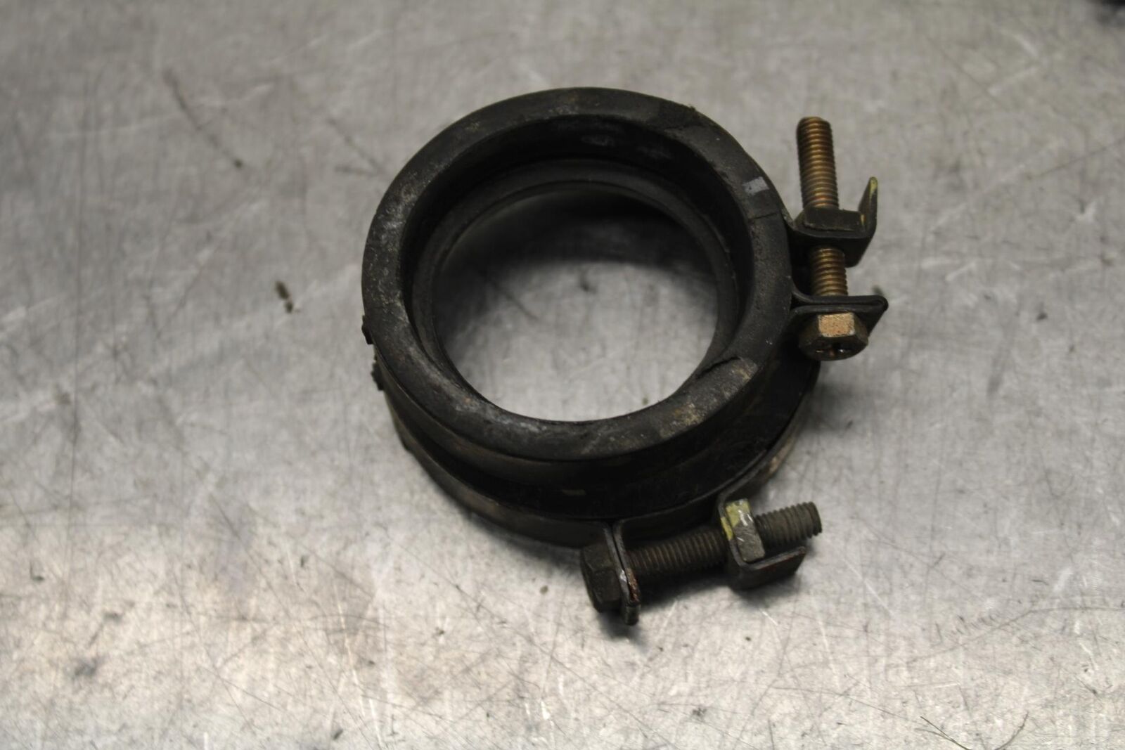 03-04 HONDA CBR600RR INTAKE RUBBER BOOTS BB637