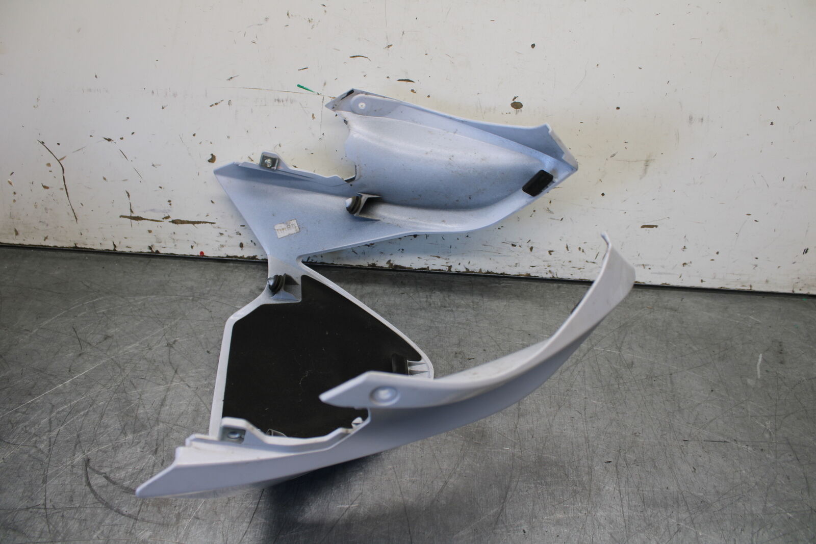 12-17 KAWASAKI ER-6N Z650 FRONT CENTER COWL FAIRING BB709