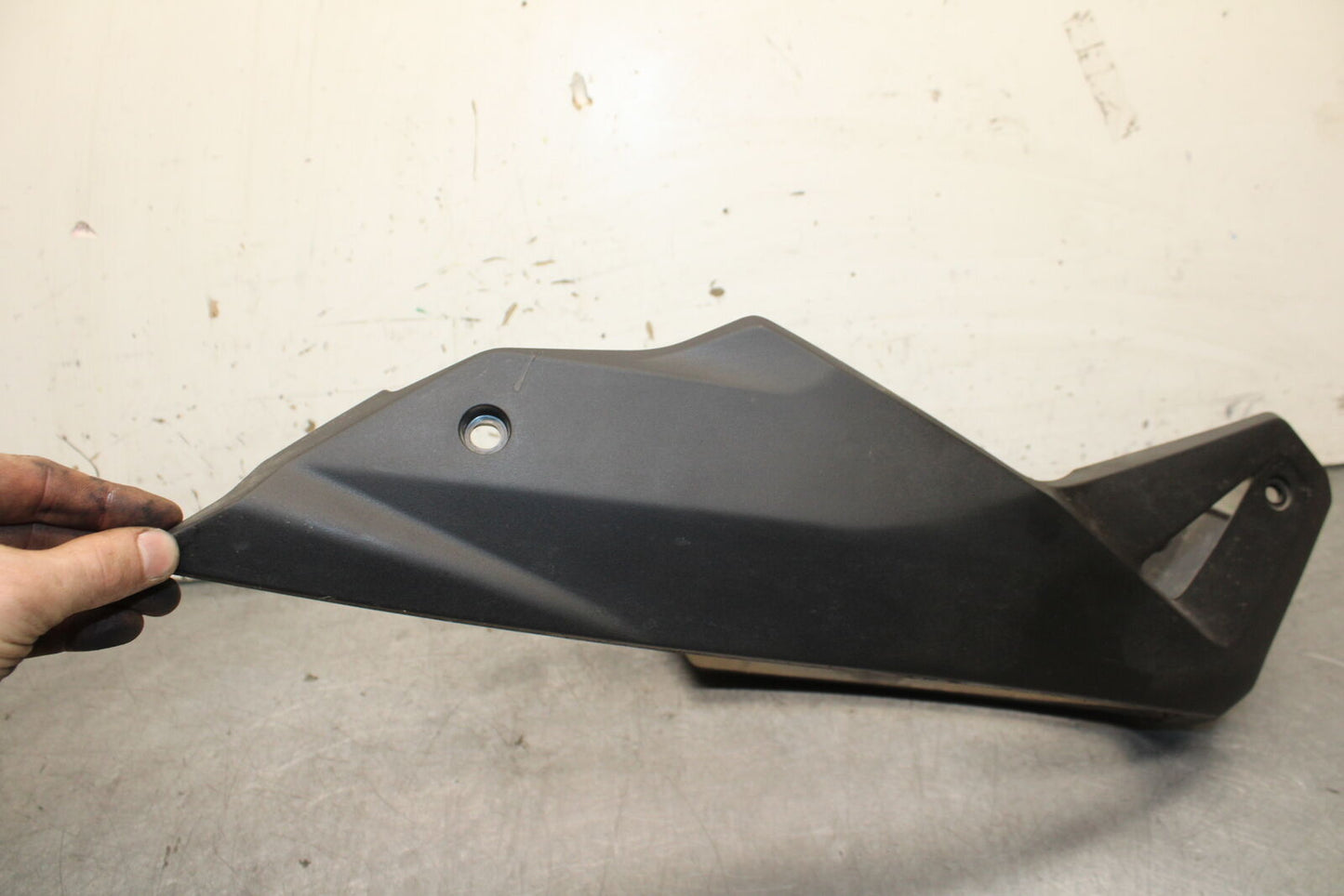 15-16 HONDA CB300F LOWER BOTTOM BELLY FAIRING COWL BB740