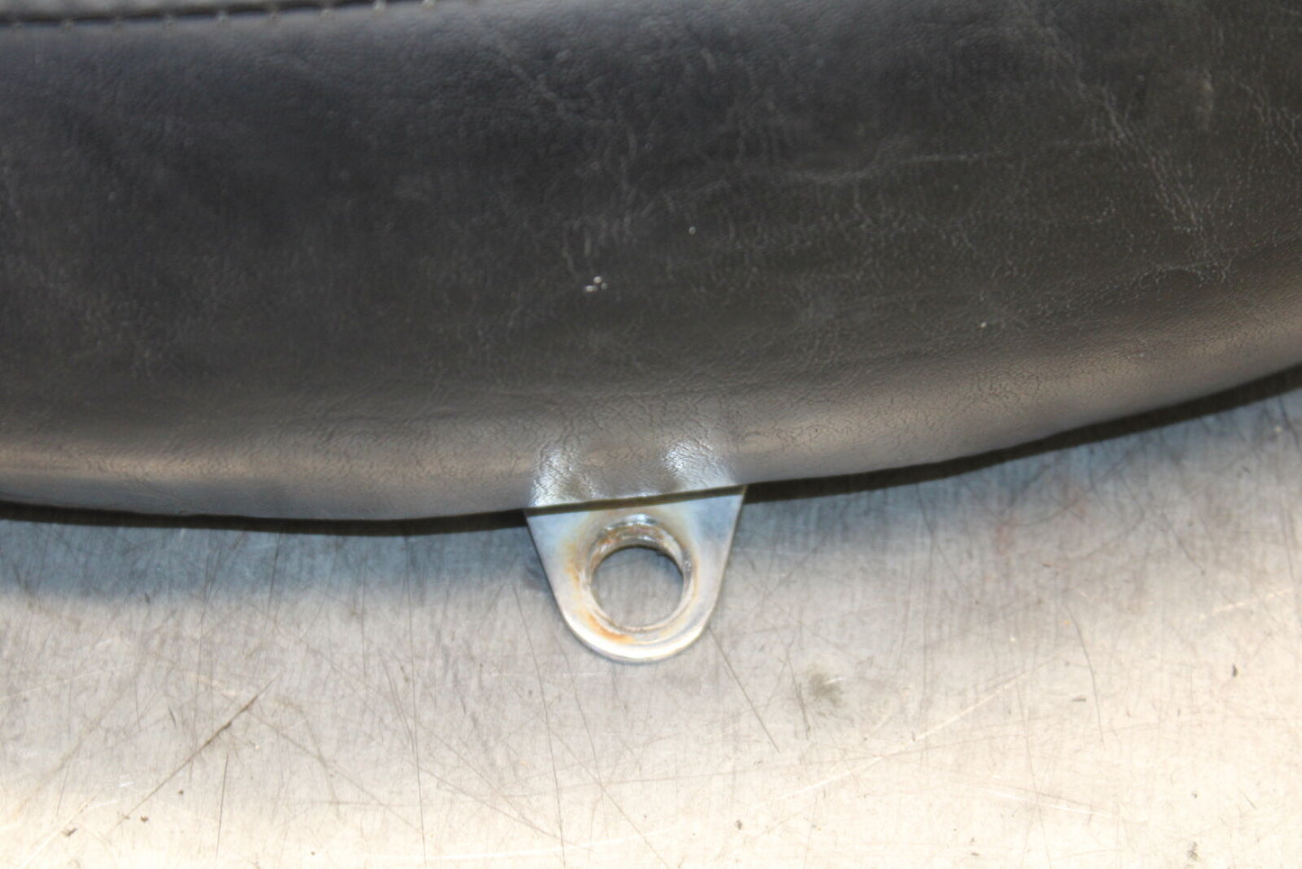 05-09 SUZUKI BOULEVARD C90 REAR DRIVERS SEAT  BB692