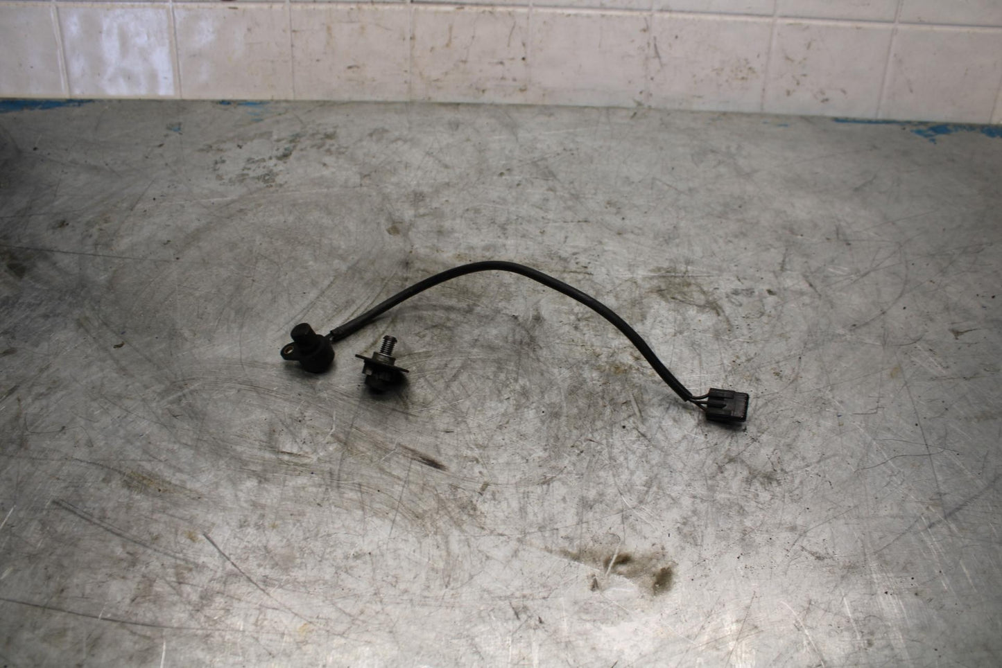 99-07 SUZUKI HAYABUSA GSX1300R SPEED SPEEDOMETER SENSOR BB426