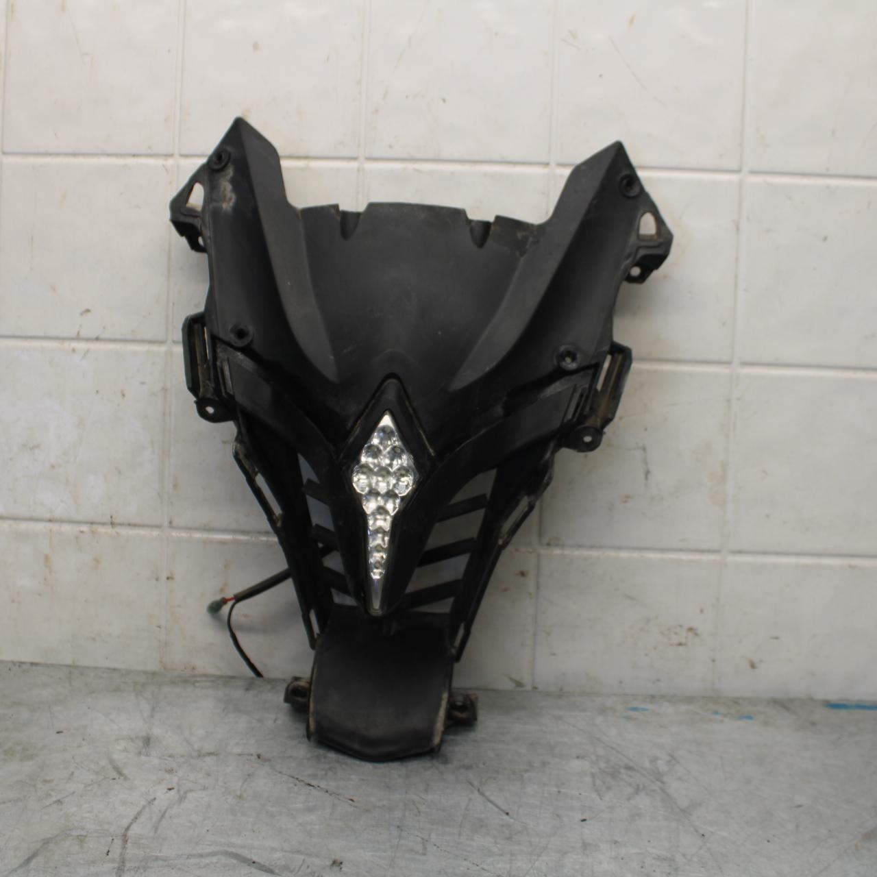 07 YAMAHA YZF R6 2c0 RUNNING PILOT FRONT LIGHT WITH TRIM NOSE MID DUCT BB423