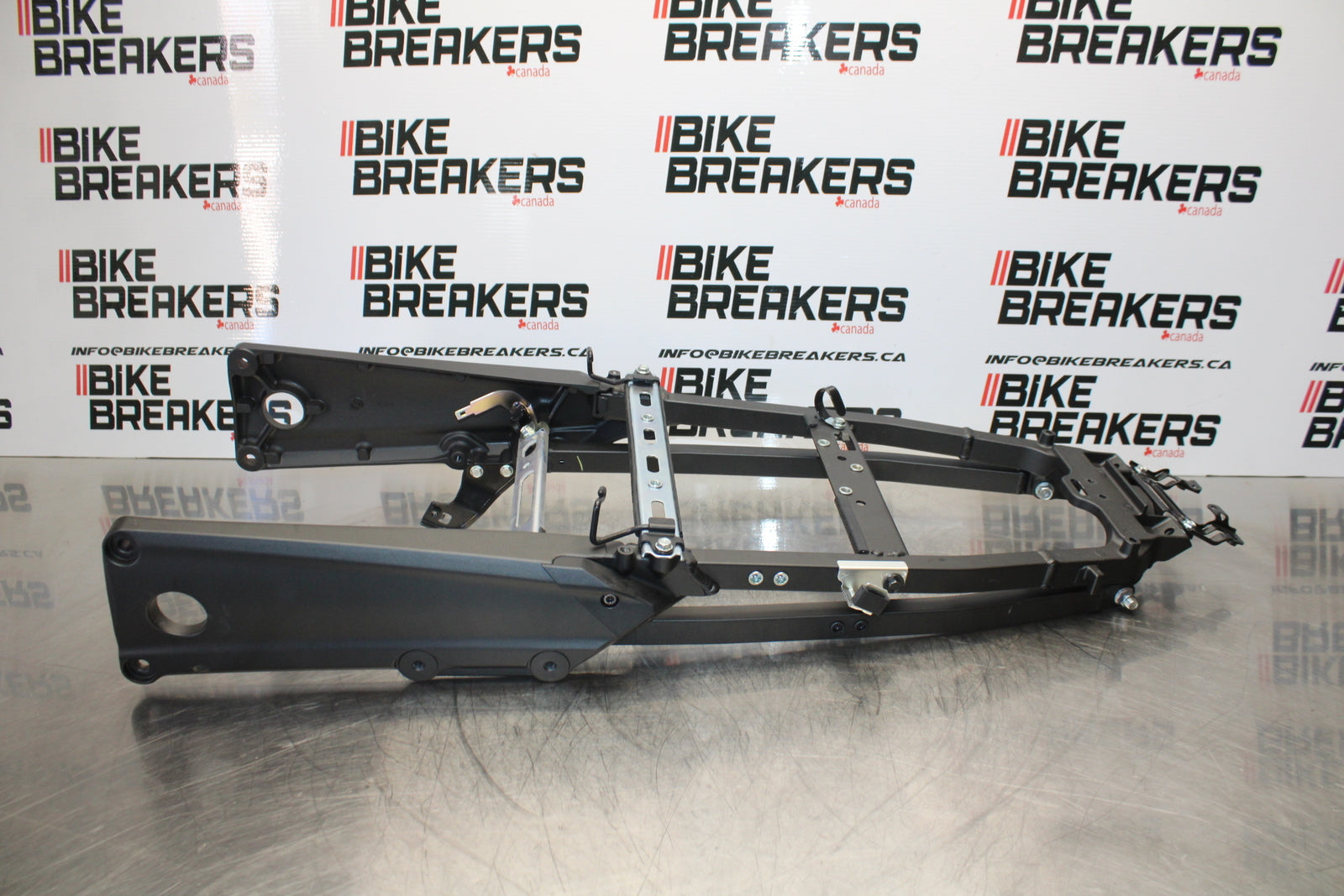 23-24 KAWASAKI NINJA ZX14R NEW!! REAR SUBFRAME BACK SUB FRAME BB153