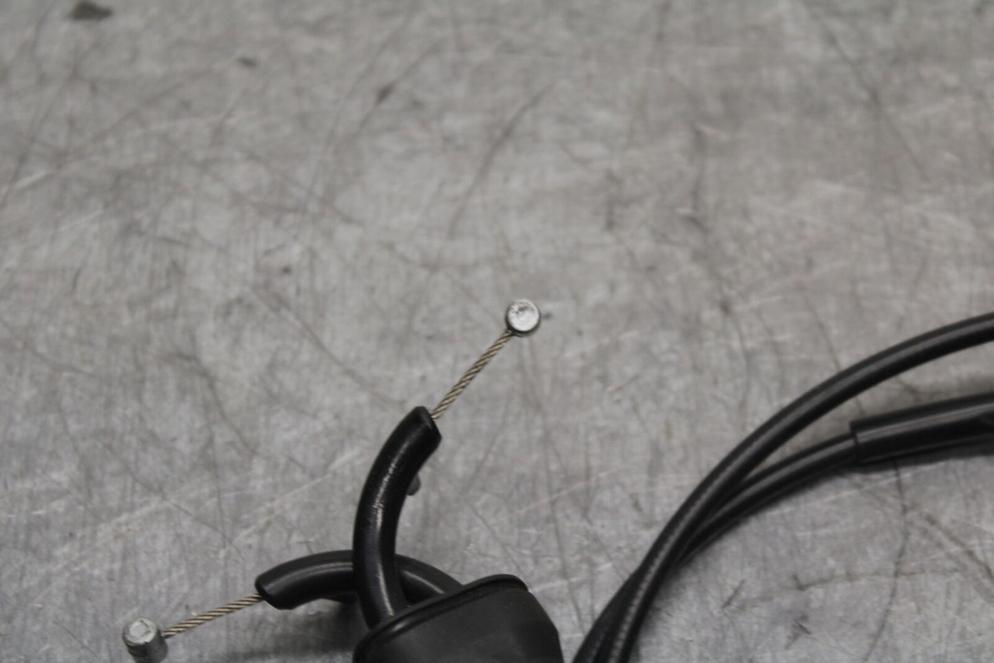 09-12 KAWASAKI NINJA ZX6R THROTTLE CABLE LINE HOUSING GUIDE BB110