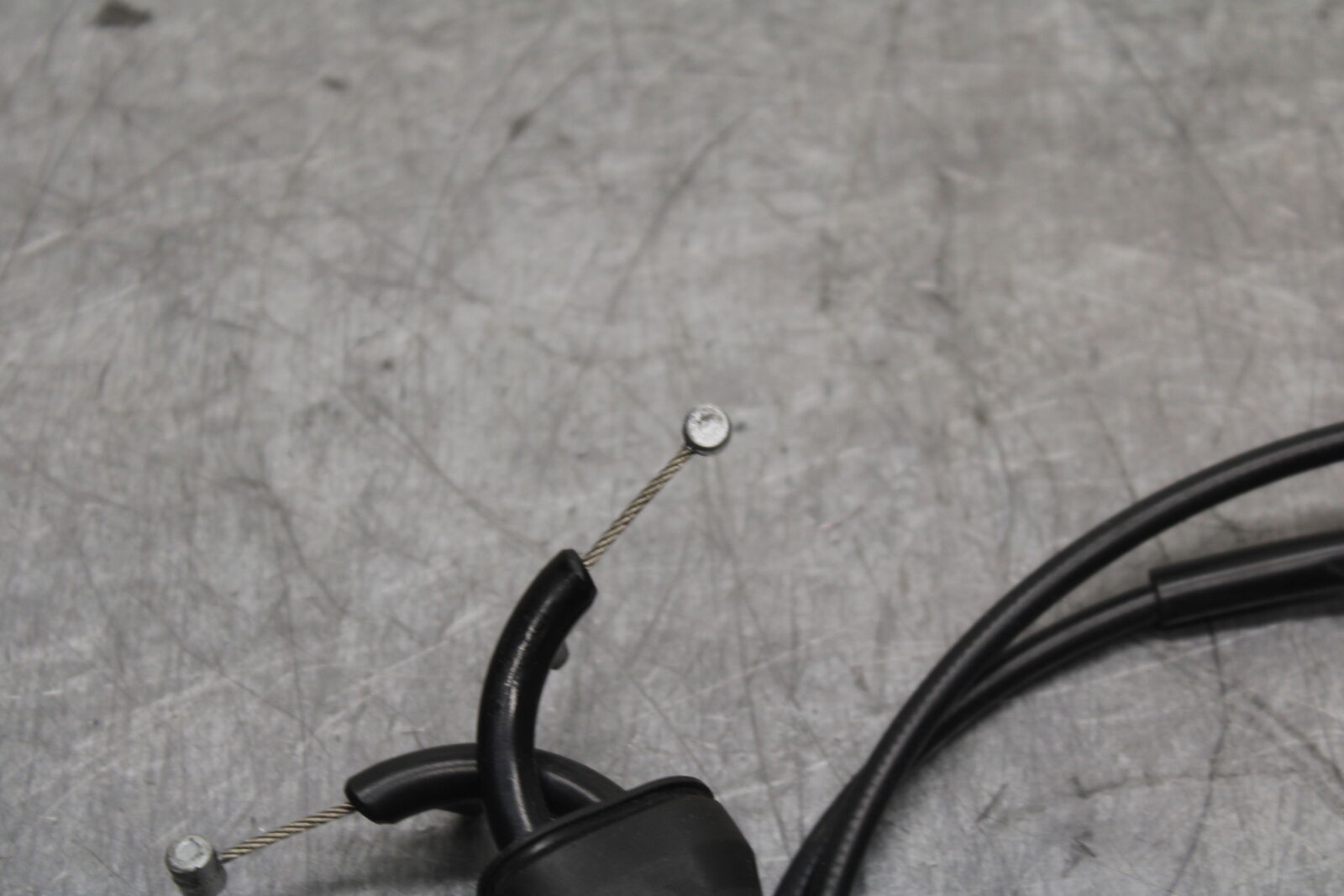 09-12 KAWASAKI NINJA ZX6R THROTTLE CABLE LINE HOUSING GUIDE BB110