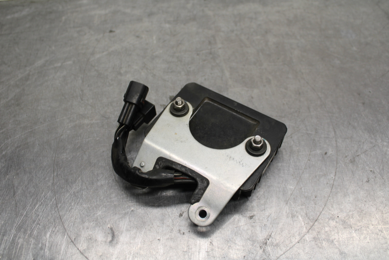 08-10 SUZUKI GSXR 600 RECTIFIER VOLTAGE REGULATOR BB130