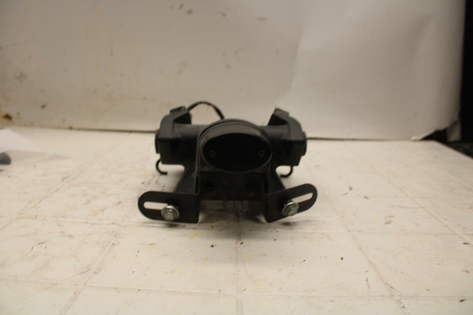 04-05 KAWASAKI NINJA ZX10R REAR BACK FENDER MUD GUARD BB398