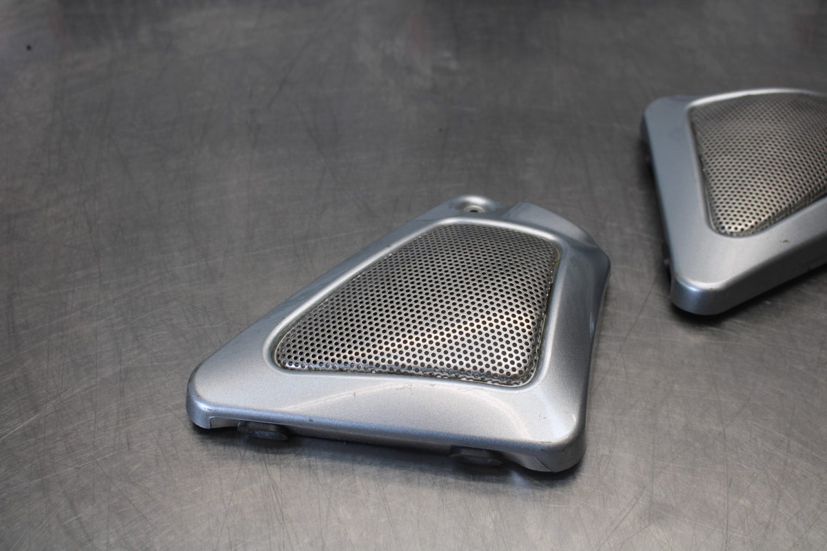 09-17 HARLEY-DAVIDSON V-ROD FRAME COVER COWL SET PAIR BB886