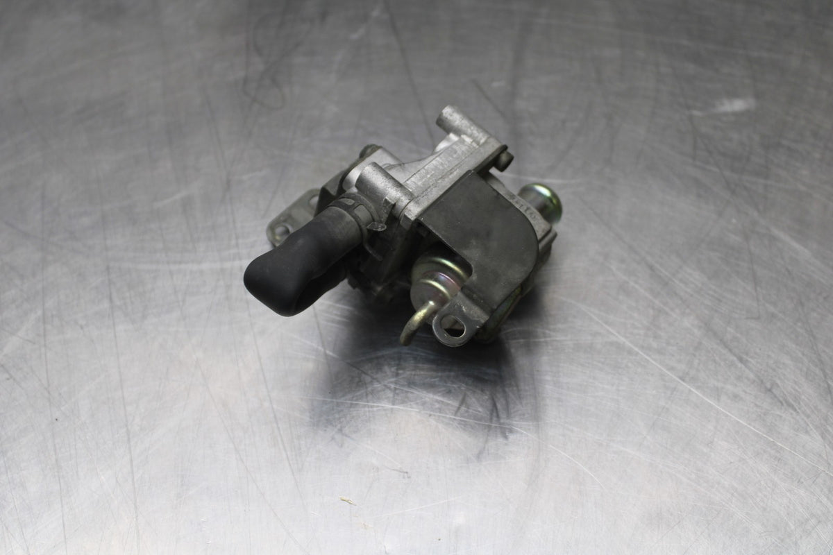 99-09 YAMAHA V STAR 1100 AIR VALVE SOLENOID TOP ENGINE SWITCH SENSOR BB853