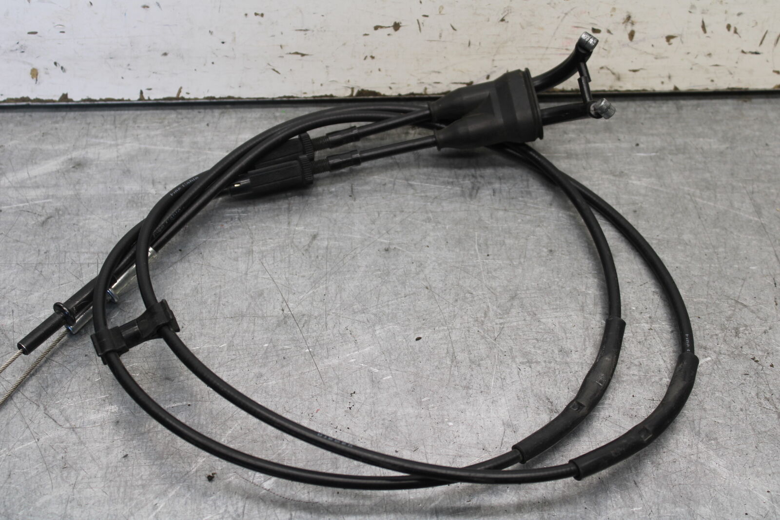 09-12 KAWASAKI NINJA ZX6R ZX600R THROTTLE CABLES LINES 54012-0277 BB656