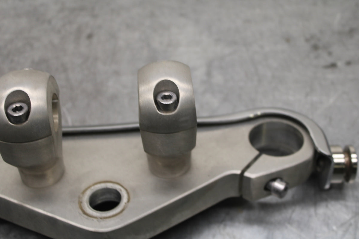 14-16 TRIUMPH AMERICA LT FORKS UPPER TRIPLE TREE CLAMP BB720