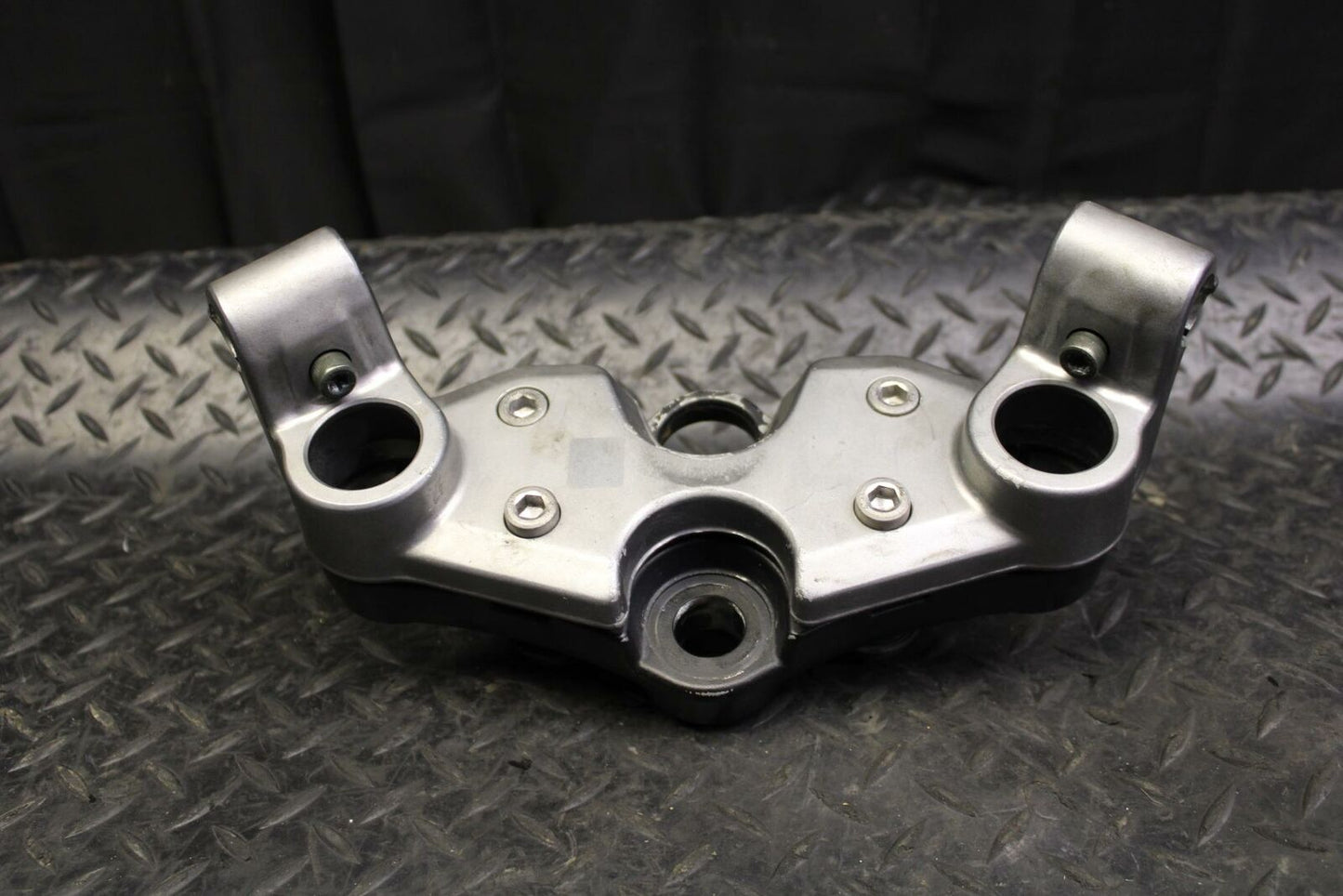 05-06 SUZUKI KATANA 750 GSX750F FORKS UPPER TRIPLE TREE CLAMP RISERS BB166