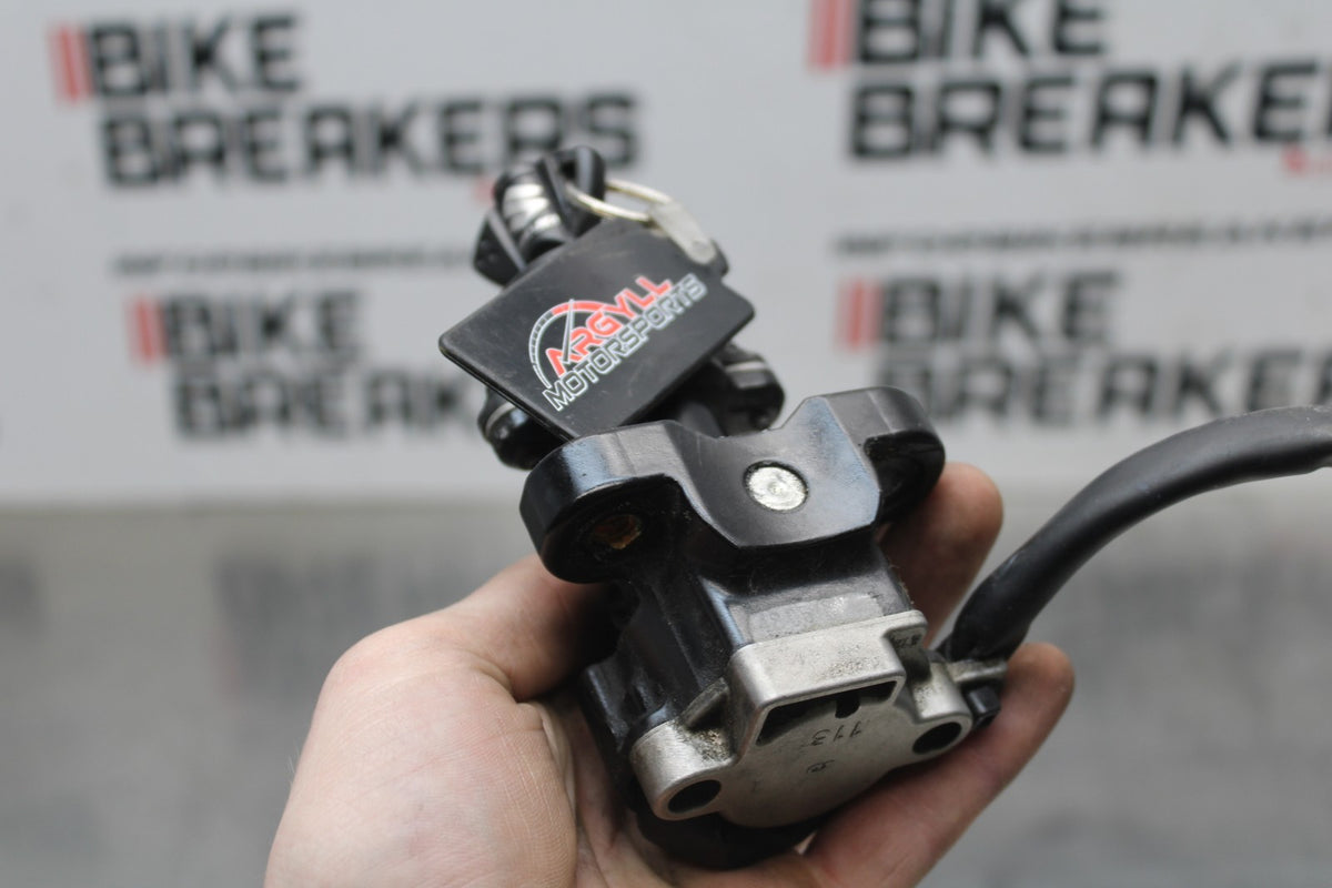 11-25 SUZUKI GSXR 600  IGNITION LOCK KEY SET W/ GAS CAP AND SEAT LOCK BB830