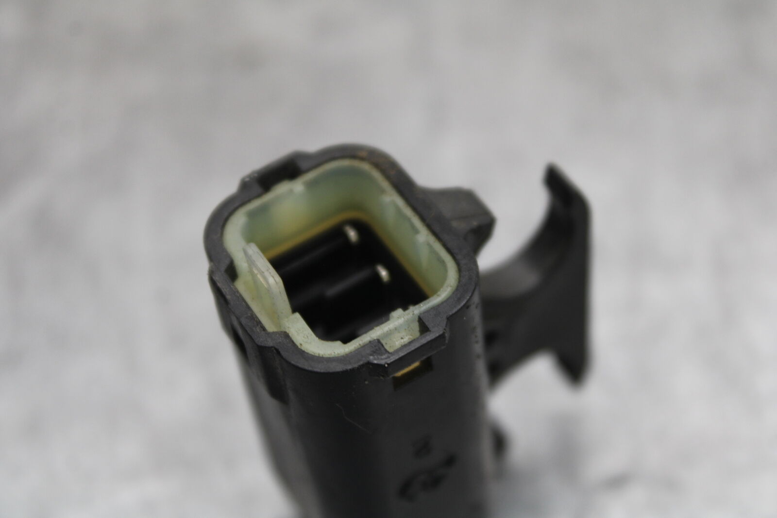 08-09 YAMAHA YZF R6S TIP OVER BANK ANGLE CRASH SENSOR SWITCH   BB690