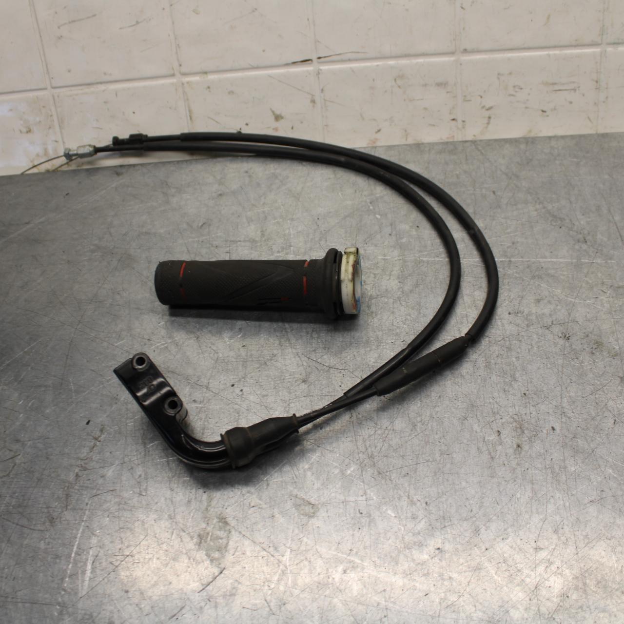 07 YAMAHA YZF R6 2c0 THROTTLE CABLE LINE HOUSING GUIDE 3XW-26282-01-00 BB75