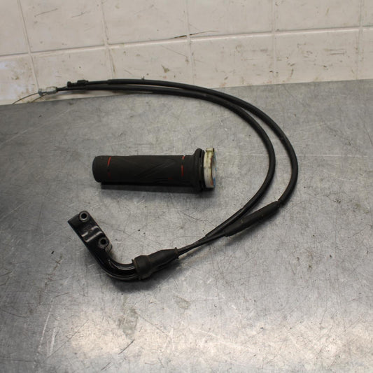 07 YAMAHA YZF R6 2c0 THROTTLE CABLE LINE HOUSING GUIDE 3XW-26282-01-00 BB75
