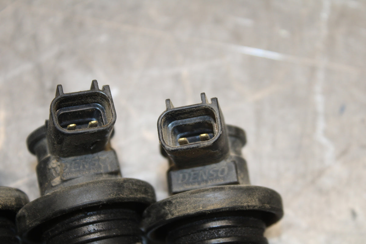 08-10 SUZUKI GSXR 600 IGNITION COILS COIL SPARK PLUG CAPS  BB721