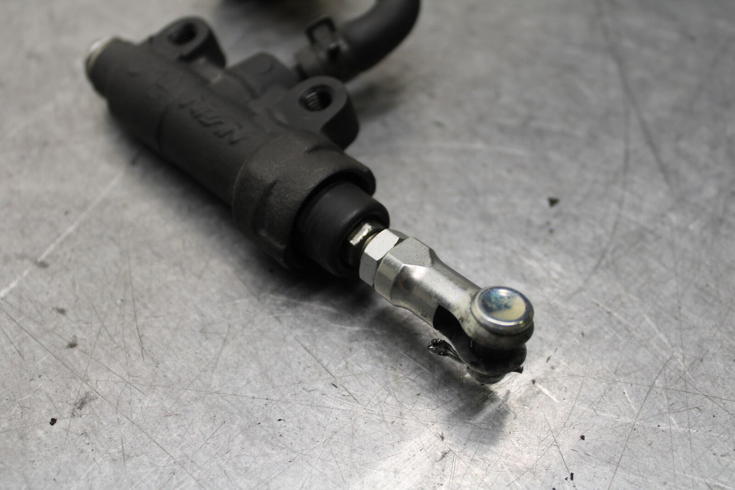 16 KAWASAKI NINJA ZX10R REAR BRAKE MASTER CYLINDER W RESERVOIR 43015-0640 BB650