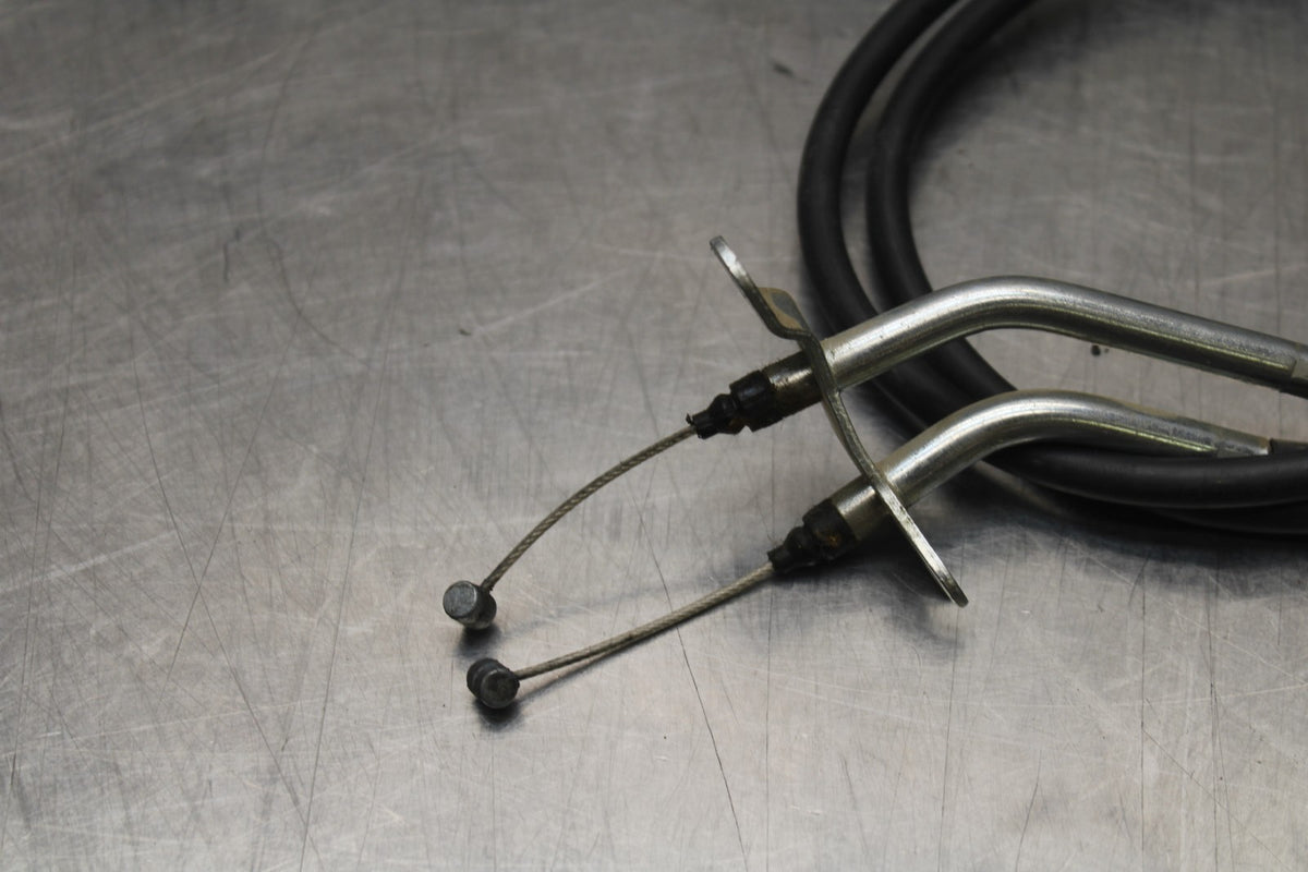 17-18 YAMAHA YZF R3 THROTTLE CABLES LINES BB788
