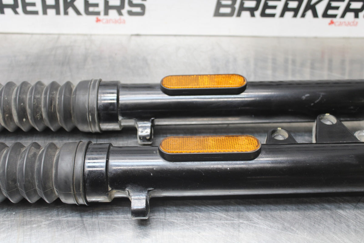 19 MOTO GUZZI V7 III FRONT FORKS SHOCK SUSPENSION SET PAIR BB831