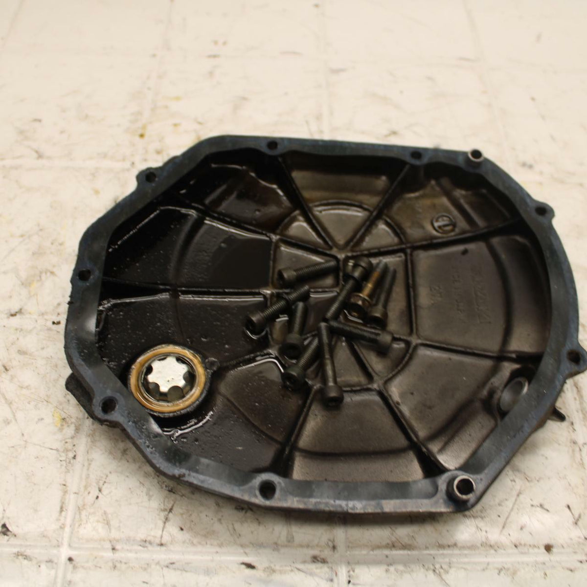 93 SUZUKI KATANA 600 GSX600F CLUTCH SIDE ENGINE MOTOR COVER BB400