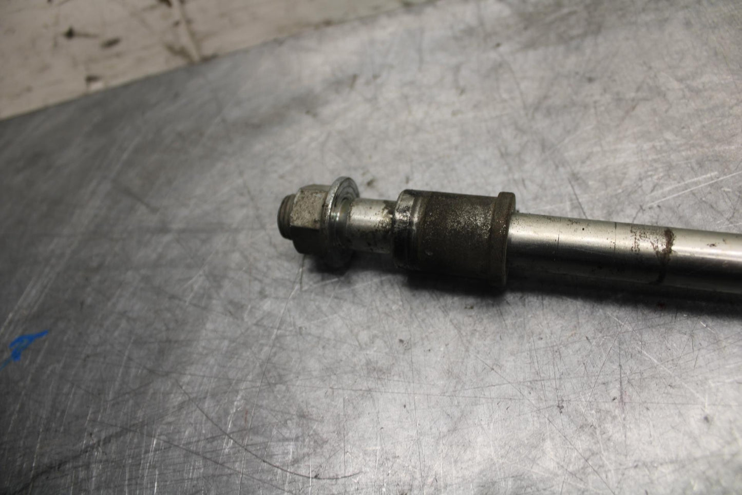 1996 Kawasaki Ninja 600R ZX600C FRONT WHEEL RIM AXLE PIVOT BOLT BB35