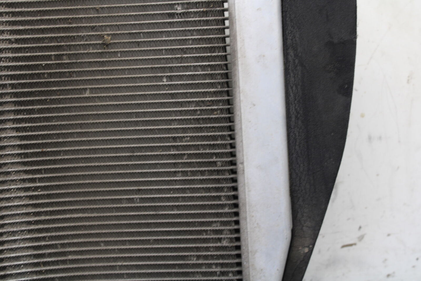 13-18 KAWASAKI NINJA ZX6R ENGINE RADIATOR MOTOR COOLER COOLING RADIATER  BB682