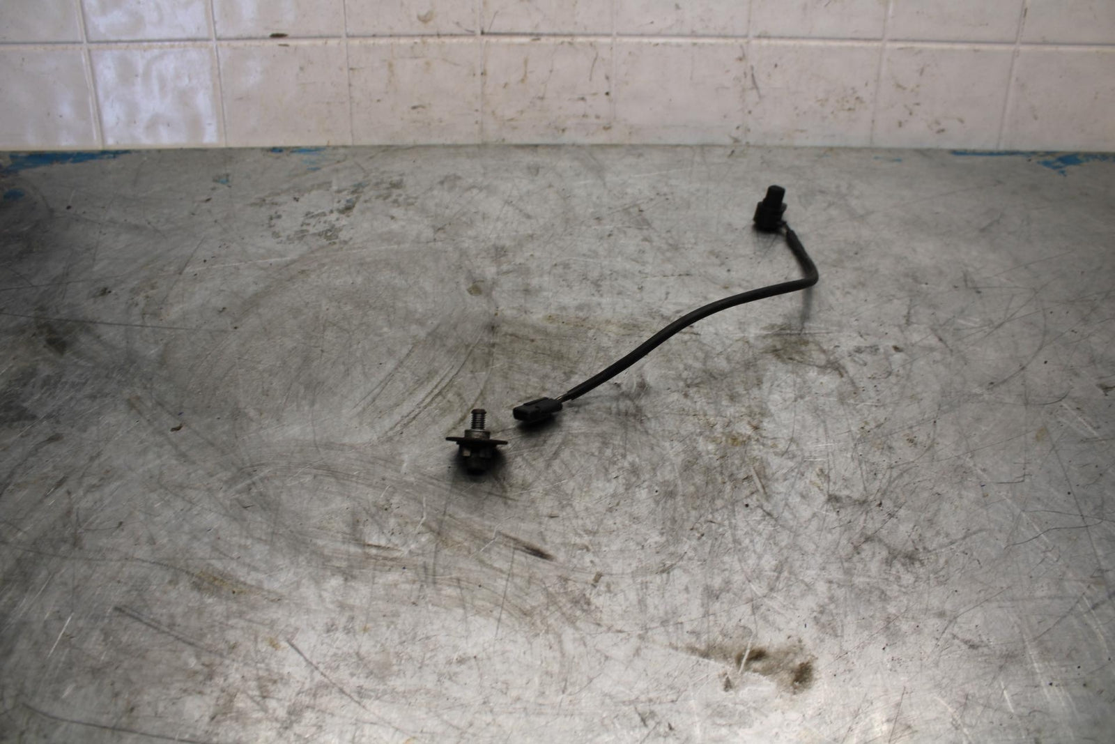 99-07 SUZUKI HAYABUSA GSX1300R SPEED SPEEDOMETER SENSOR BB426