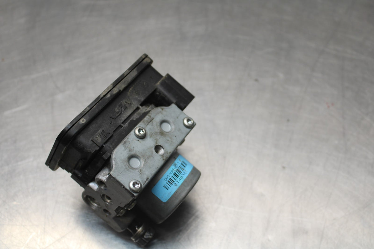 18 HONDA CB500F ABS PUMP UNIT MODULE BB861