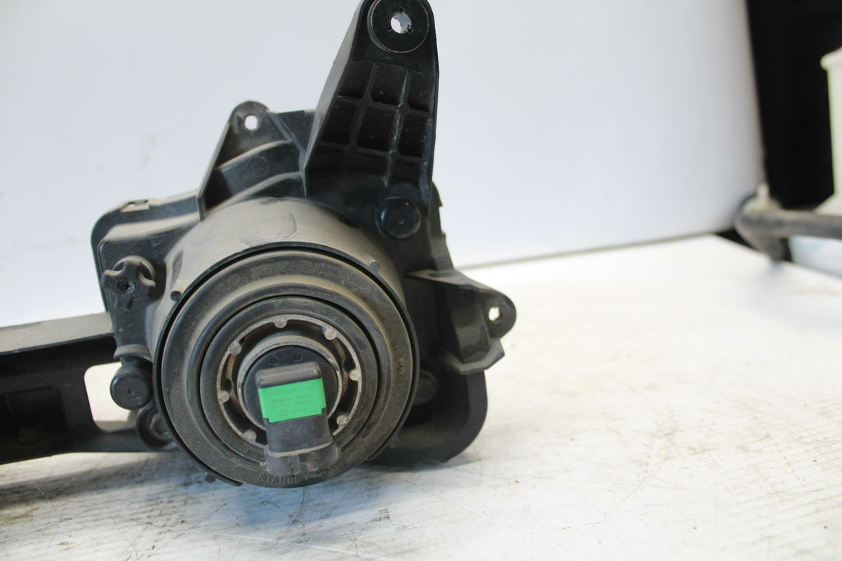 07-08 KAWASAKI NINJA ZX6R FRONT HEADLIGHT HEAD LIGHT LAMP BB274