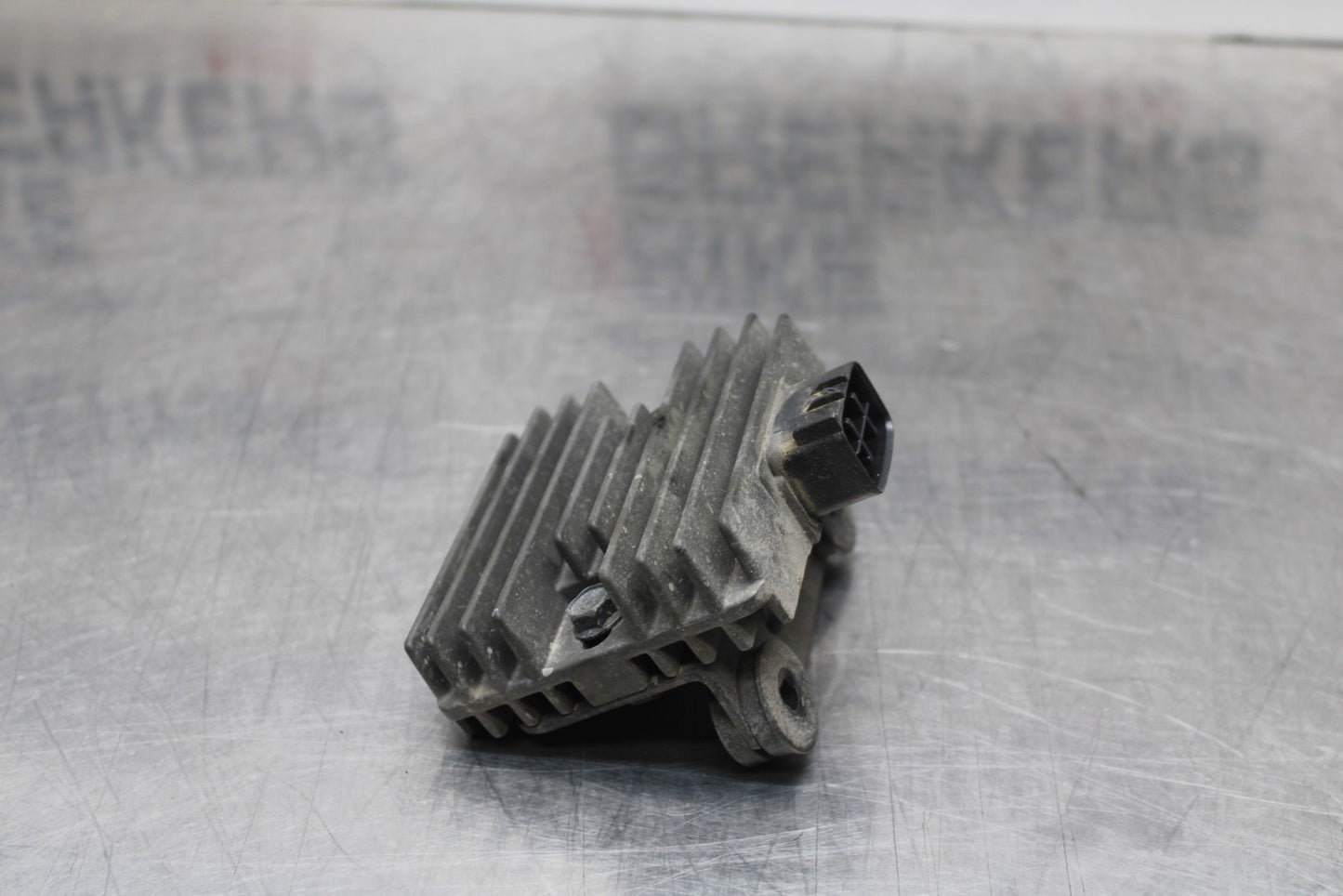 09-10 KAWASAKI ER-6N RECTIFIER VOLTAGE REGULATOR BB205