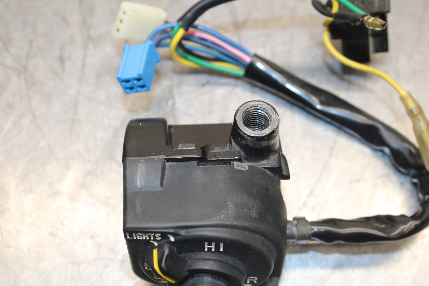 83-85 YAMAHA RIVA 180 XC180 LEFT HANDLE SWITCHES HORN SIGNALS SWITCH BB109