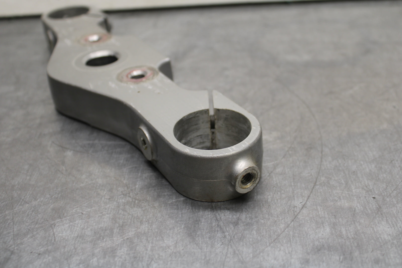 03-08 KAWASAKI VULCAN 1600 FORKS UPPER TRIPLE TREE CLAMP BB754