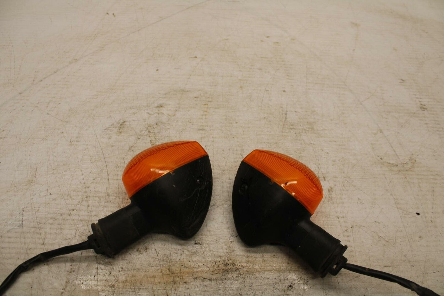 16-21 YAMAHA XSR900 REAR LEFT RIGHT TURN SIGNALS LIGHT INDICATORS BB362