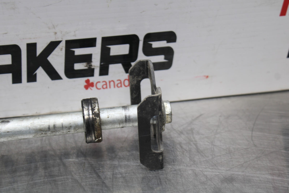 08-12 KAWASAKI NINJA 250R EX250J REAR AXLE BACK WHEEL RIM PIVOT BOLT AXEL BB784