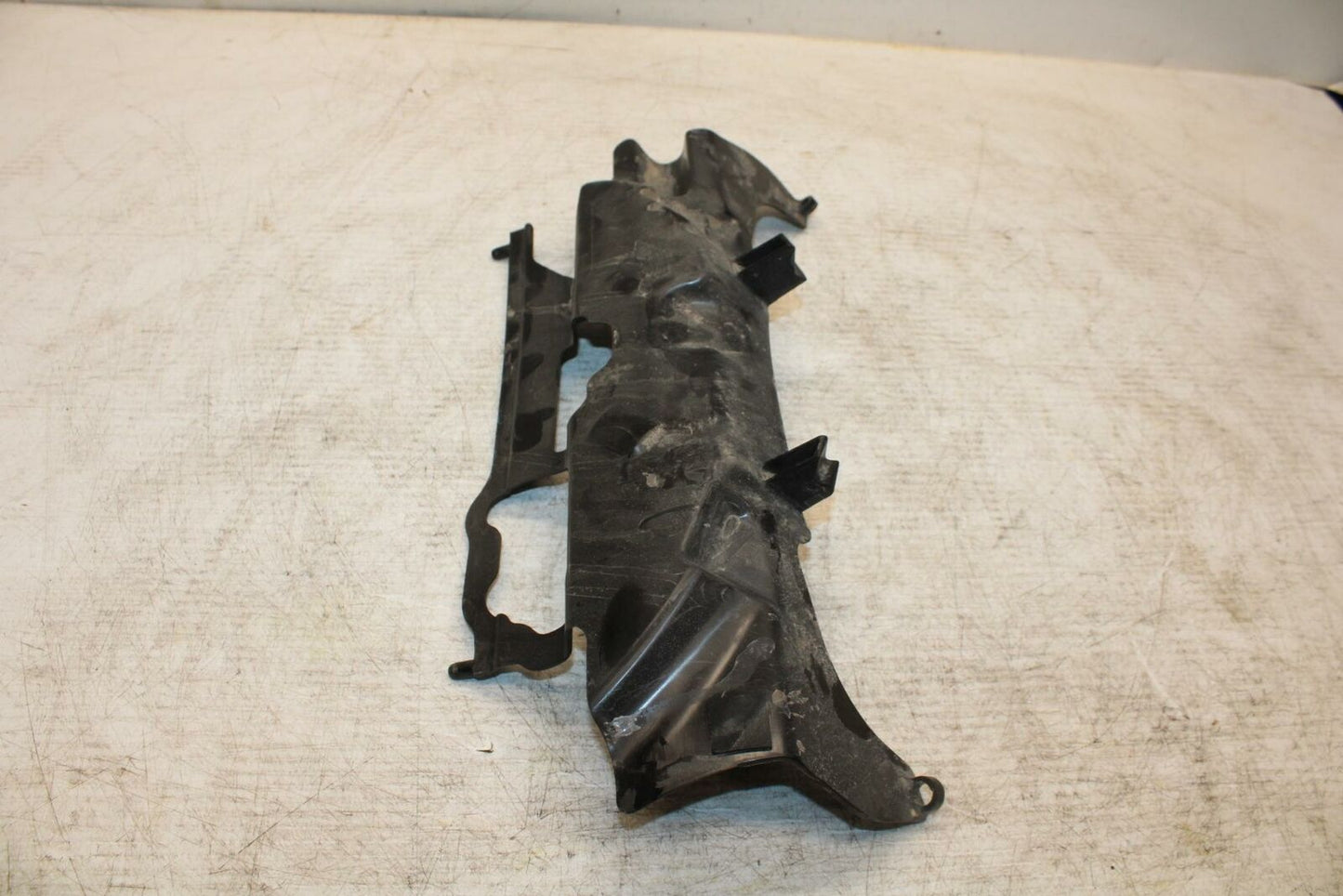 11-19 SUZUKI GSXR600 FRONT UPPER INNER FAIRING RADIATOR HEAT GAURD BB371