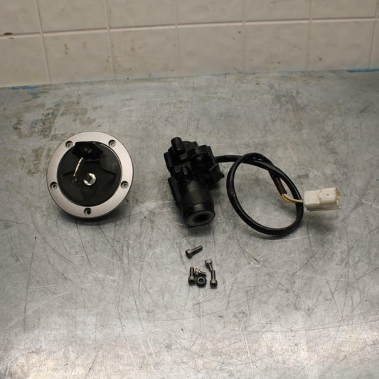 13-17 KAWASAKI NINJA ZX6R ZX636E IGNITION LOCK KEY SET W/ GAS CAP BB415