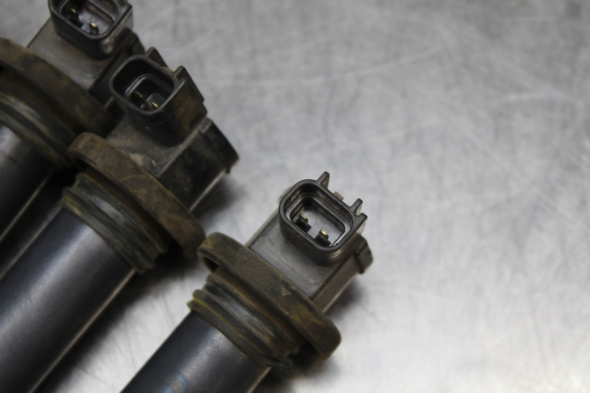 06-07 SUZUKI GSXR 600 IGNITION COILS COIL SPARK PLUG CAPS BB170